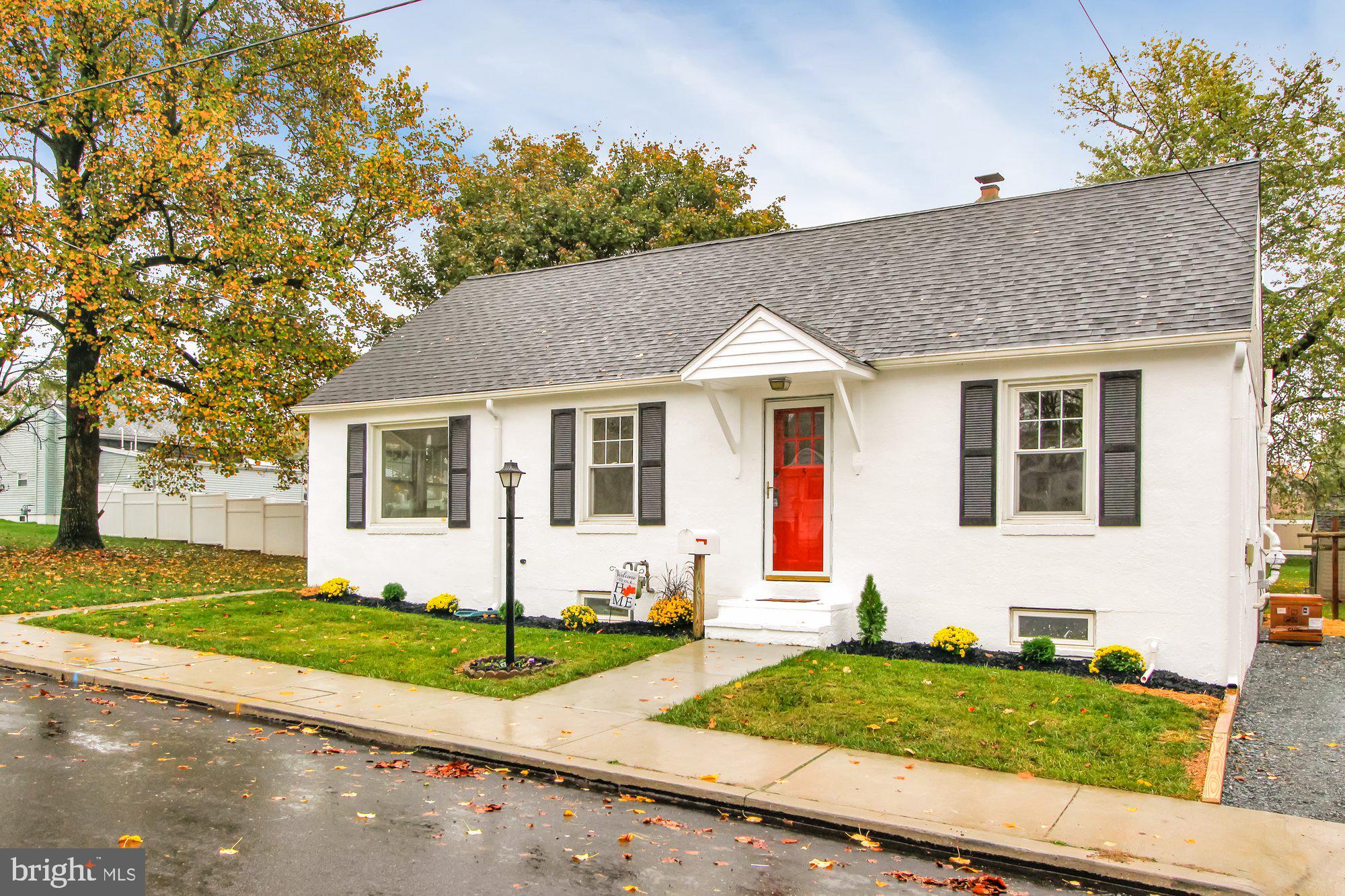 5 Willow Court Hanover, PA 17331 - Photo 1 of 27 Gallery Image 1