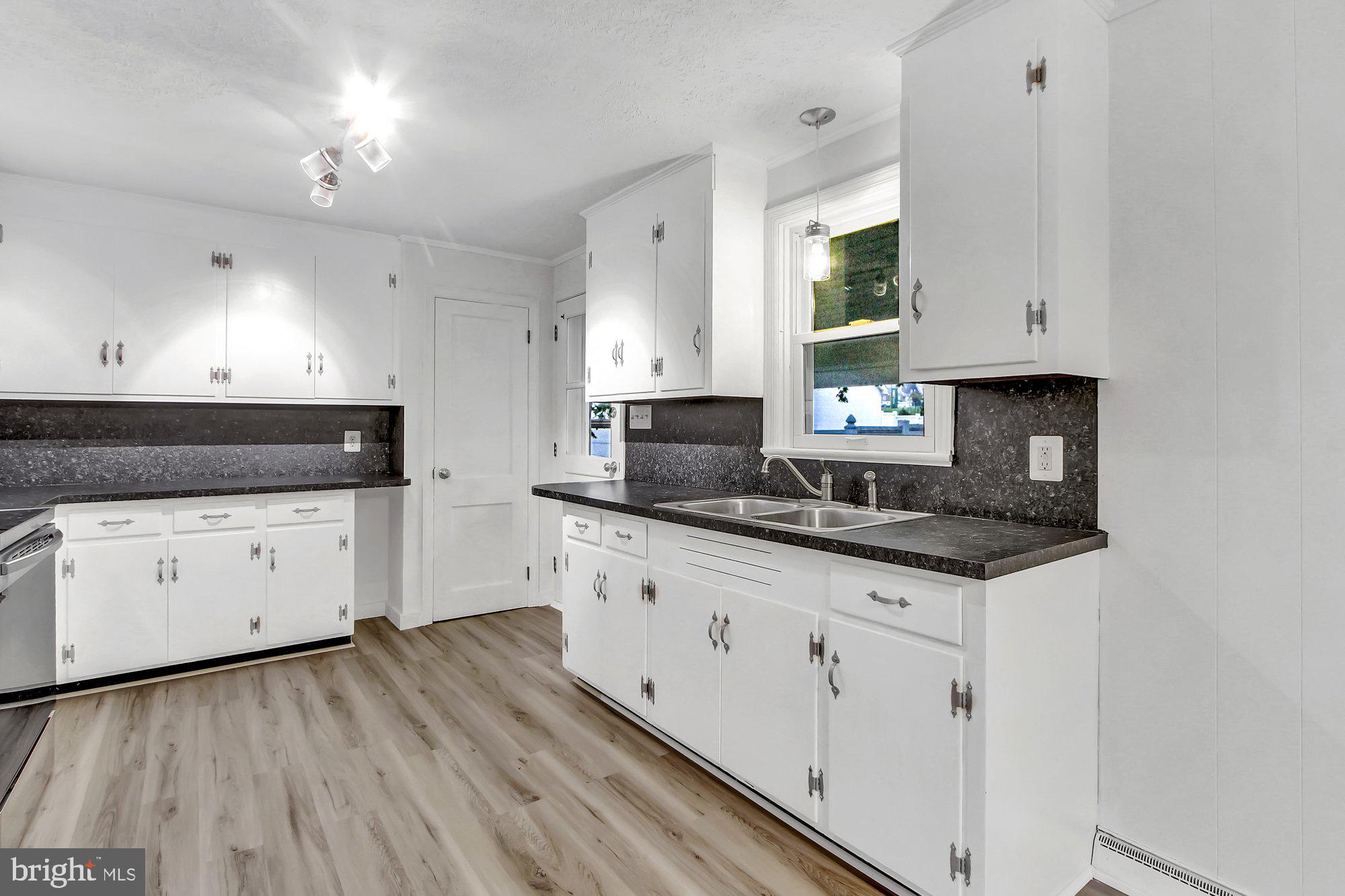 5 Willow Court Hanover, PA 17331 - Photo 9 of 27 Gallery Image 9