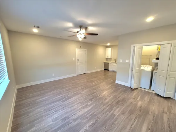 $1,320 | 1620 Oak Tree Drive, Unit 1210, Houston, TX 77080