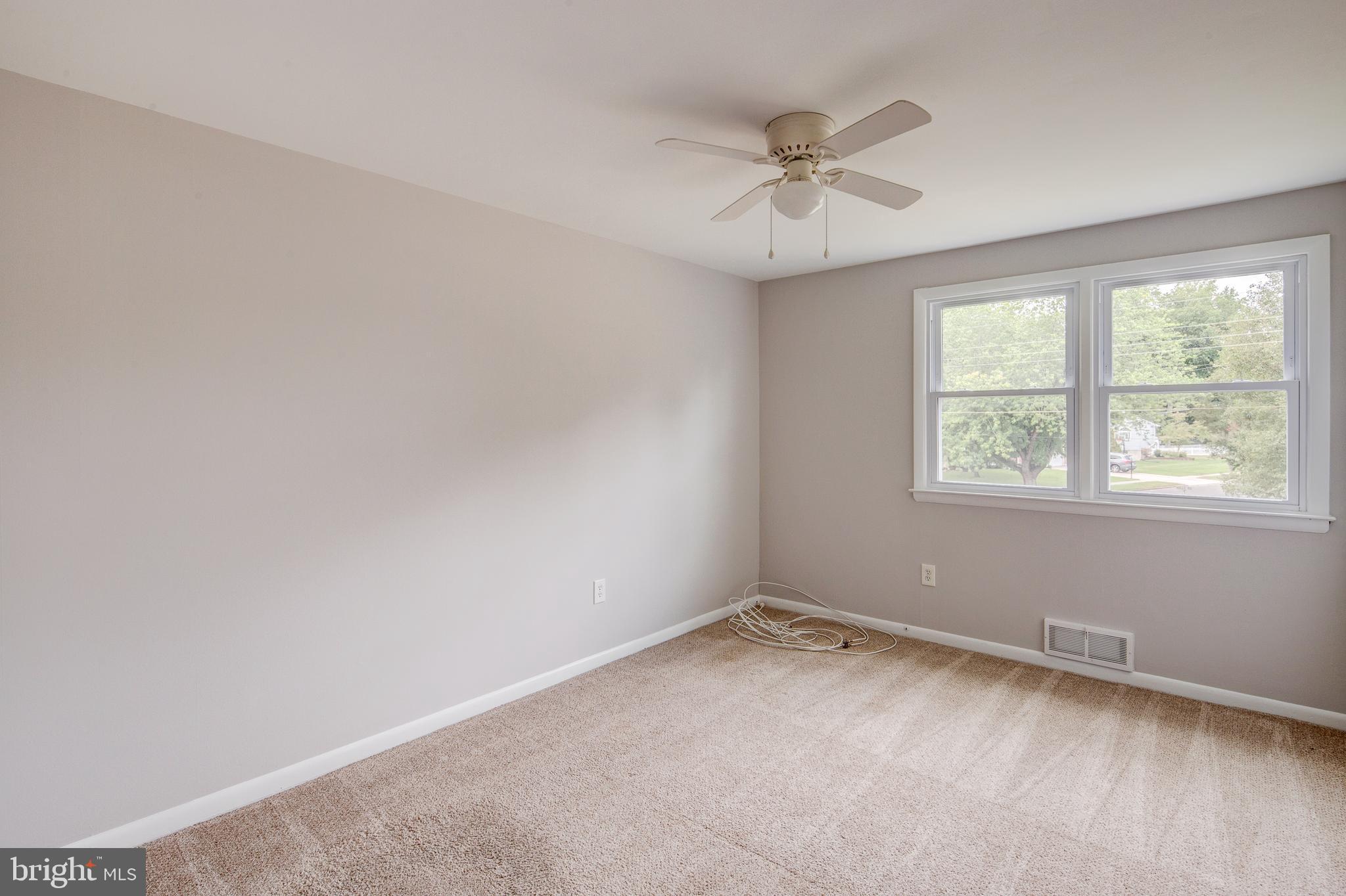 20 Holly Road Stratford, NJ 08084 - Photo 11 of 18