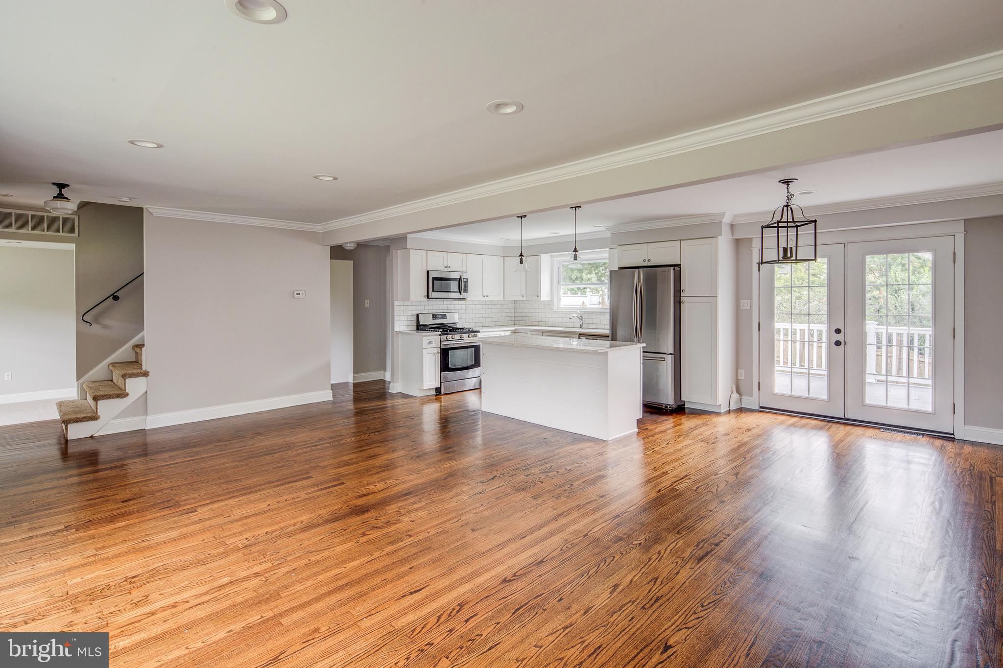 20 Holly Road Stratford, NJ 08084 - Photo 4 of 18