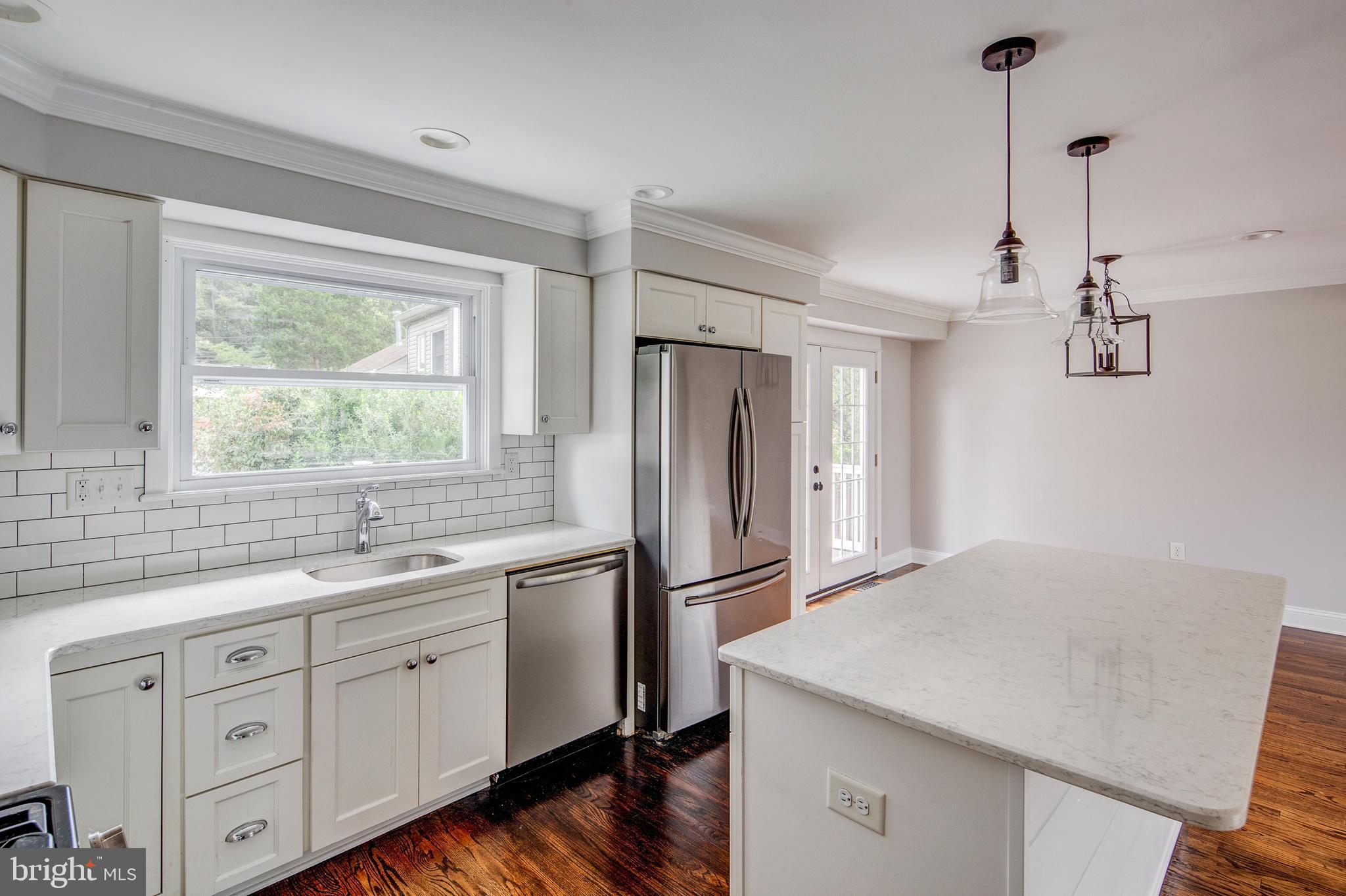 20 Holly Road Stratford, NJ 08084 - Photo 7 of 18
