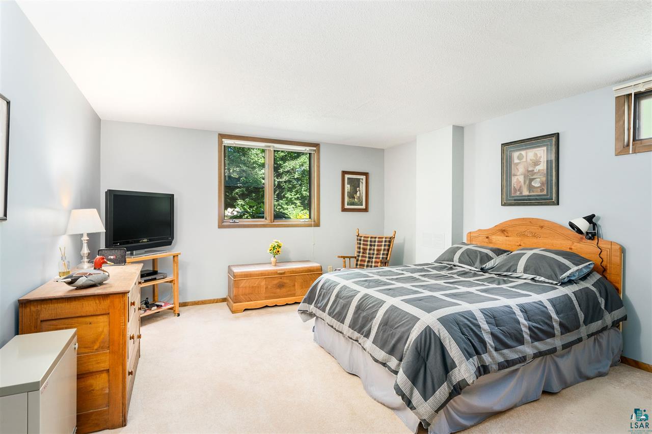 5483 Fish Lake Dam Road Duluth, MN 55803 - Photo 20 of 39 Lower Level Bedroom