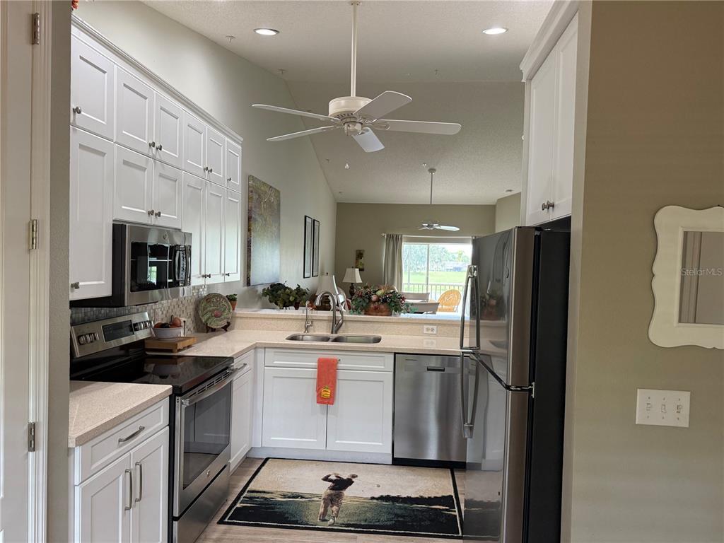 5251 Mahogany Run Avenue, Unit 524 Sarasota, FL 34241 - Photo 11 of 40