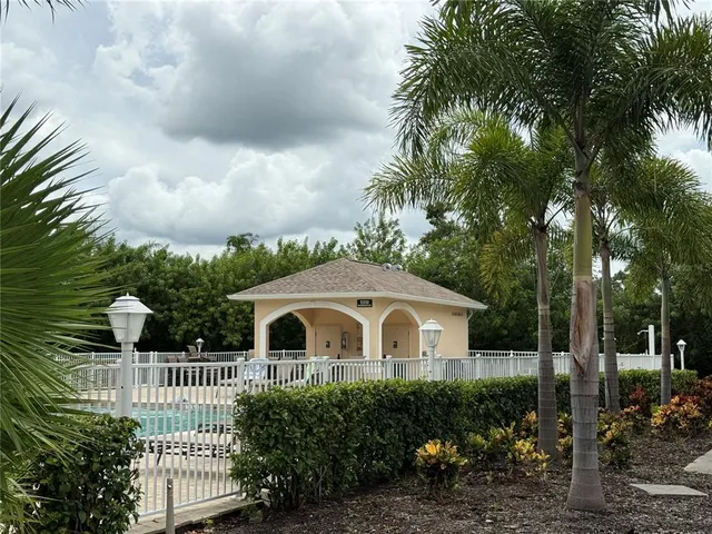 $5,000 | 5251 Mahogany Run Avenue, Unit 524, Sarasota, FL 34241