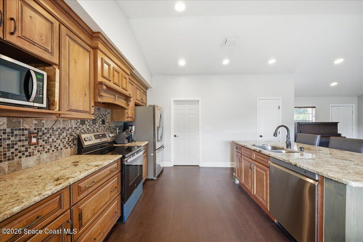 5105 Cabbage Palm Street Cocoa, FL 32927 - Photo 9 of 50 36-5105 Cabbage Palm-35