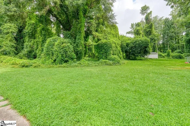 $284,900 | 530 Wildwood Drive, Spartanburg, SC 29306