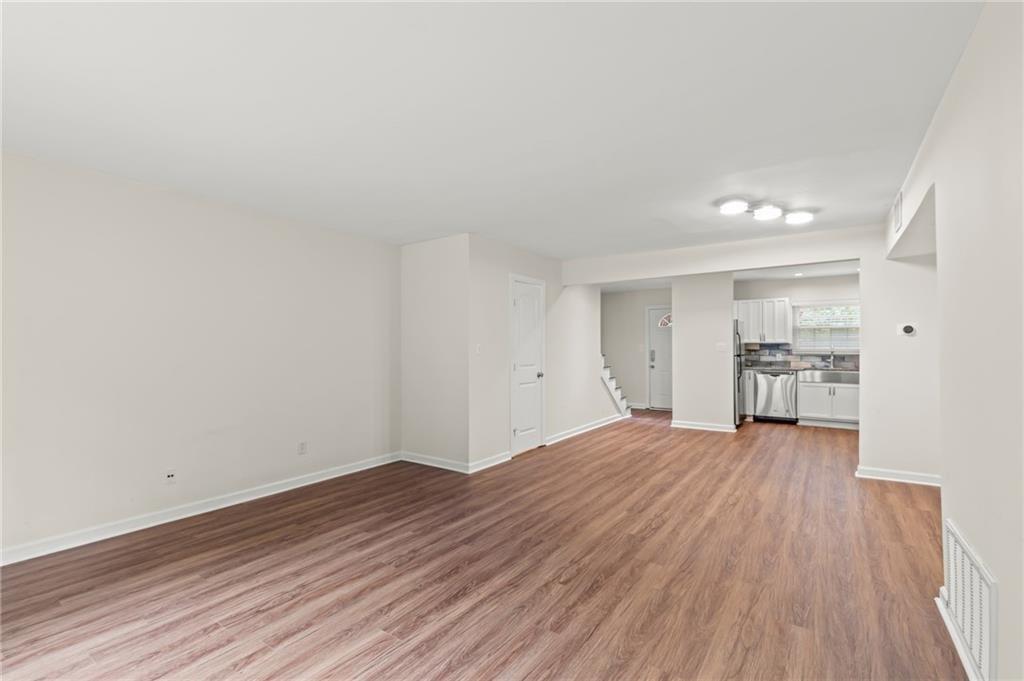 1261 Lavista Road Northeast, Unit M4 Atlanta, GA 30324 - Photo 11 of 19