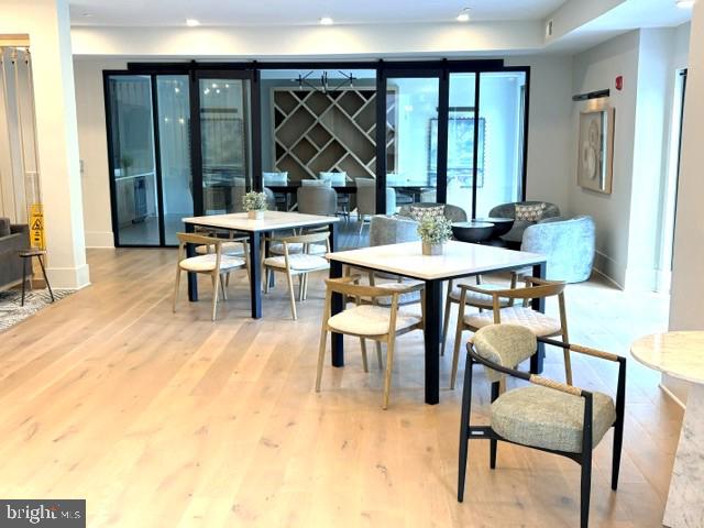 78 Old Mill Bottom Road North, Unit 409 Annapolis, MD 21409 - Photo 22 of 43 Community lounge area