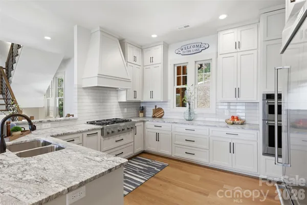 $3,179,000 | 8058 Edgewater Drive, Norwood, NC 28128