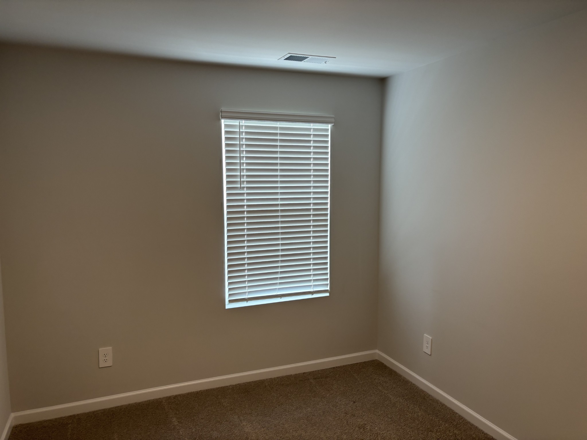 266 Redhead Lane Lebanon, TN 37090 - Photo 13 of 18 an empty room with a window