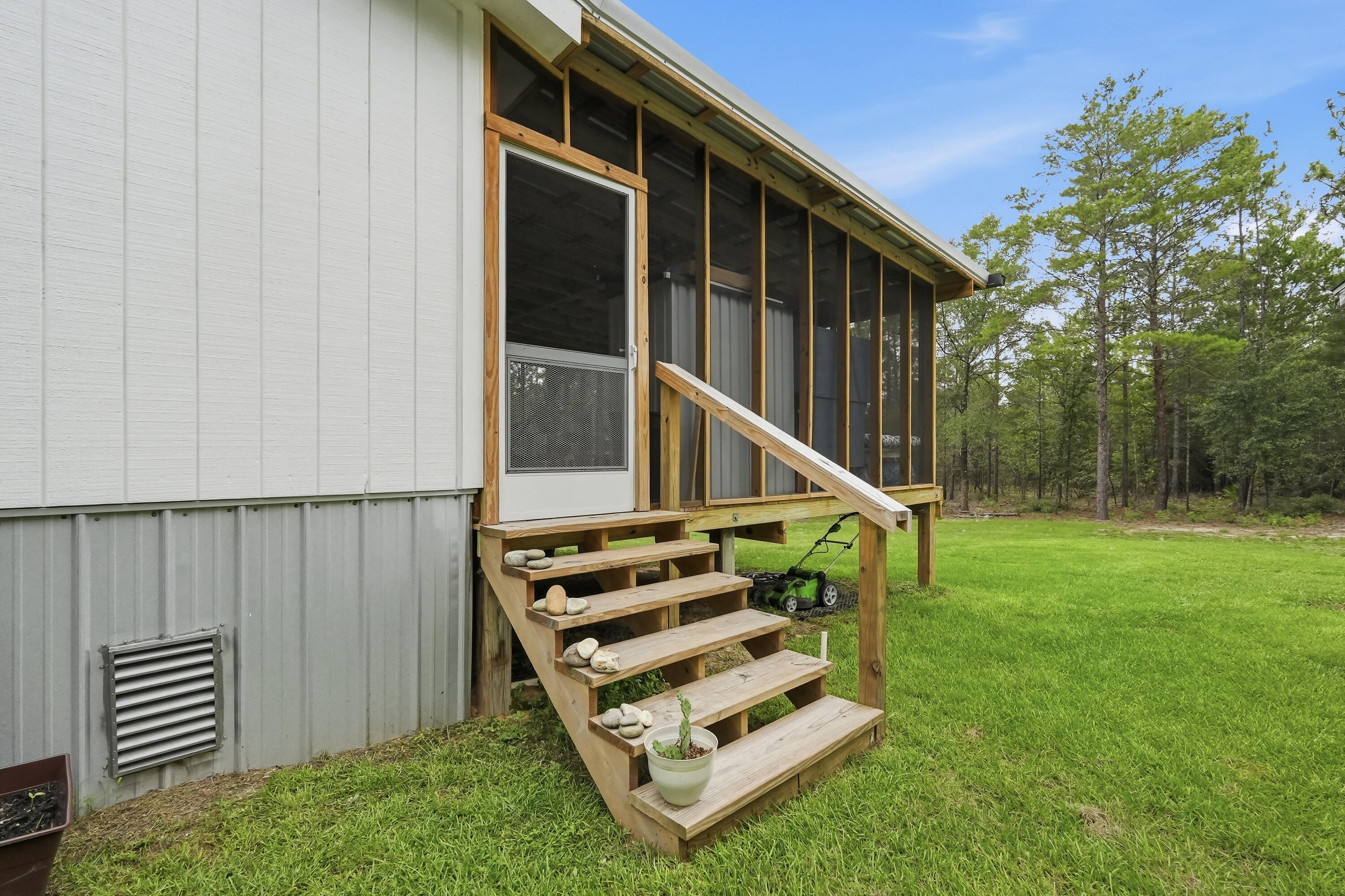 1743 Hinote Road DeFuniak Springs, FL 32433 - Photo 39 of 46 IMG_1077