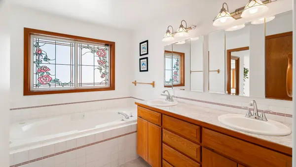 $625,000 | 1220 East Brierwood Drive, Spokane, WA 99218
