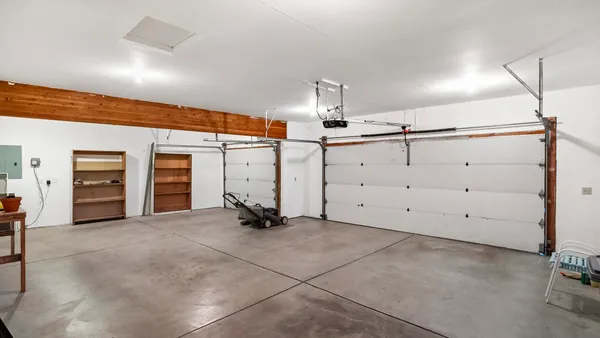 $625,000 | 1220 East Brierwood Drive, Spokane, WA 99218