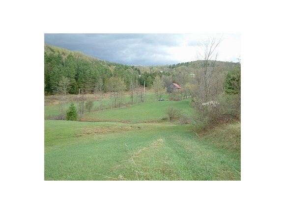 758 Dearing Road Bethel, VT 05032 - Photo 4 of 24