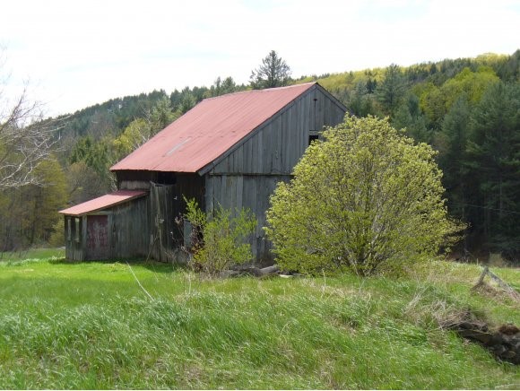 758 Dearing Road Bethel, VT 05032 - Photo 9 of 24