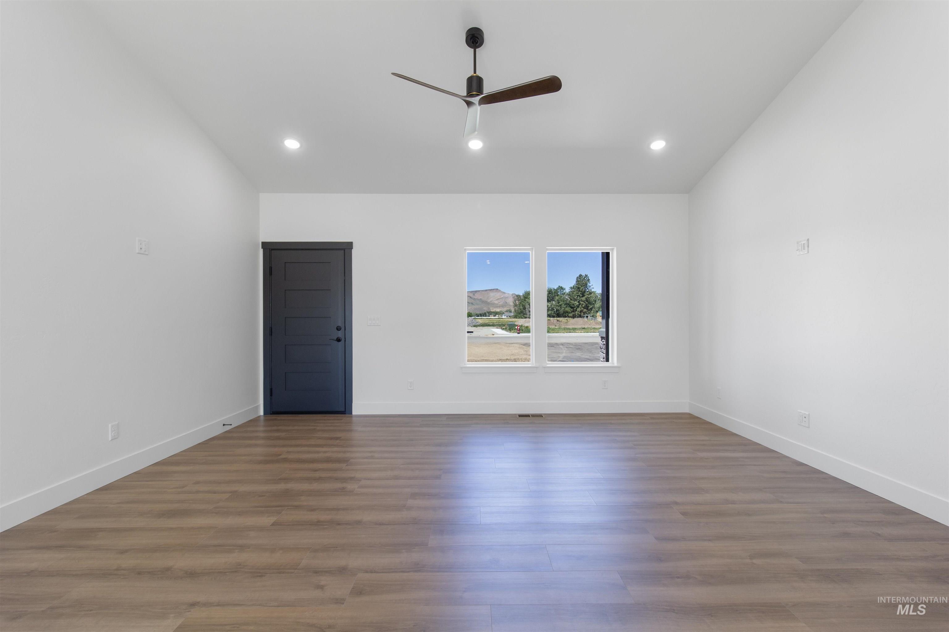 207 West First Street Carey, ID 83320 - Photo 5 of 50