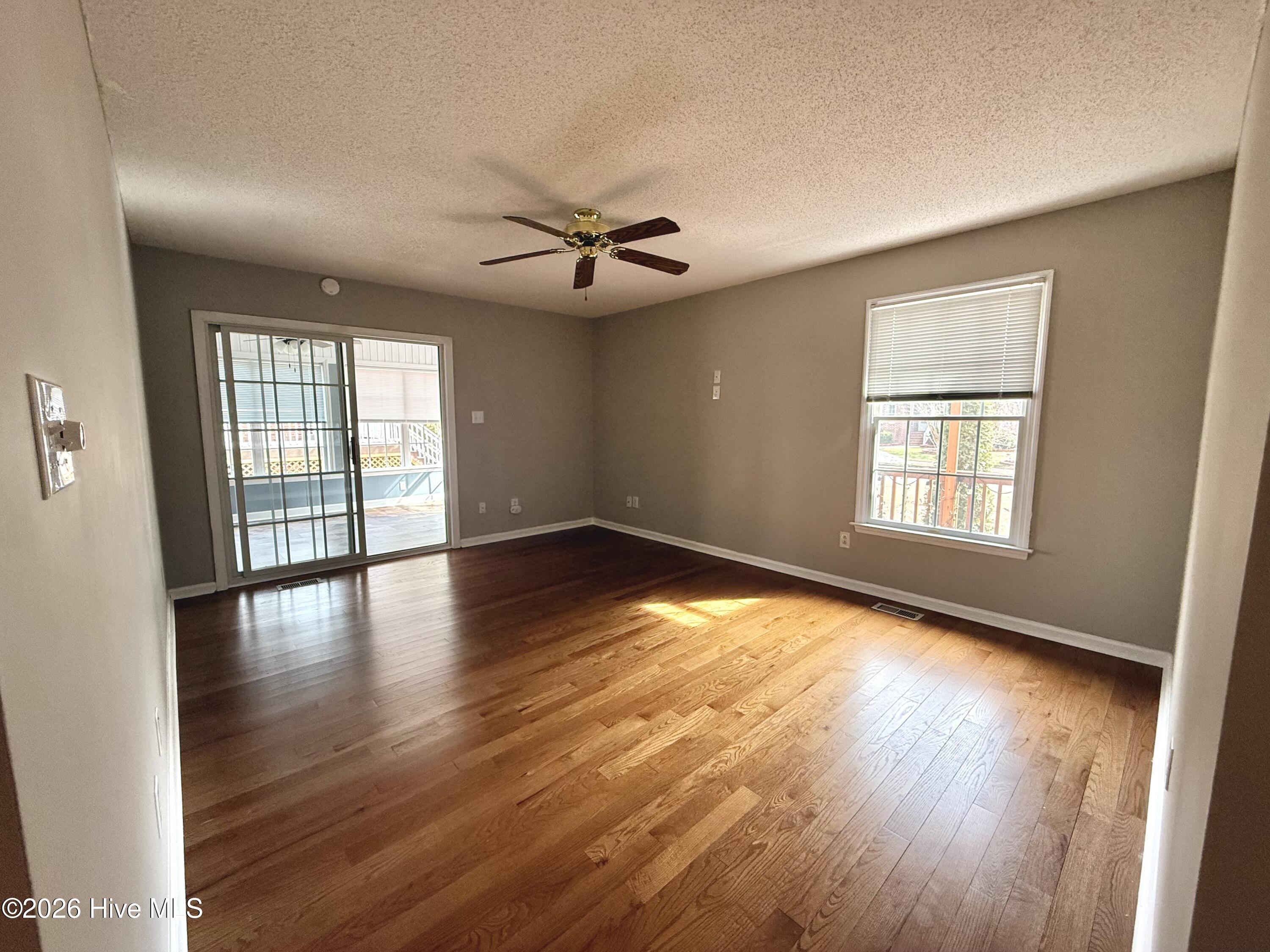 104 Boleyn Loop New Bern, NC 28562 - Photo 13 of 21 Primary Suite