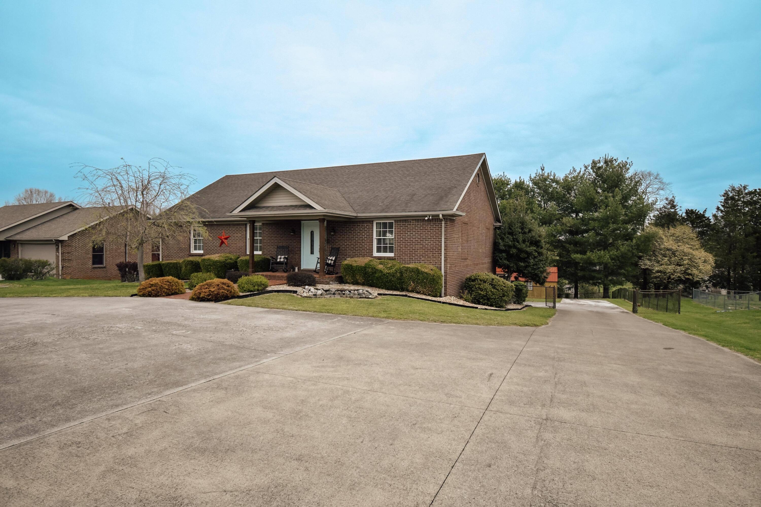 1238 Thurman Road Somerset, KY 42503 - Photo 32 of 36 338888513_225010740183384_23224823549351