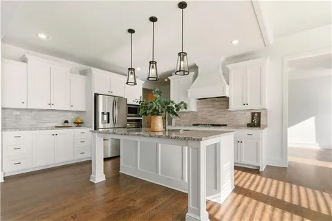 $899,000 | 9903 West 152nd Terrace, Overland Park, KS 66221