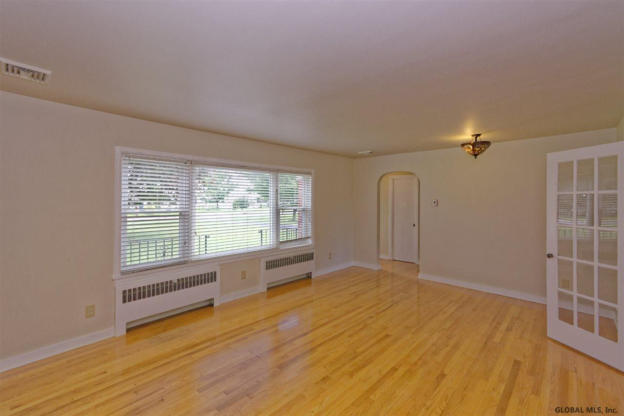 1000 New Scotland Road Albany, NY 12208 - Photo 9 of 29 Photo 9