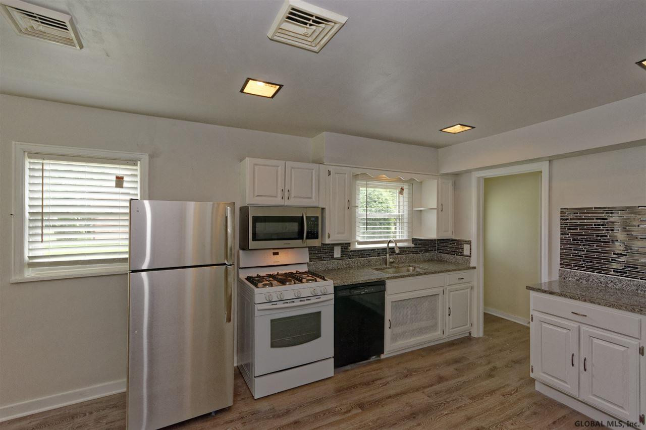 1000 New Scotland Road Albany, NY 12208 - Photo 10 of 29 Photo 10