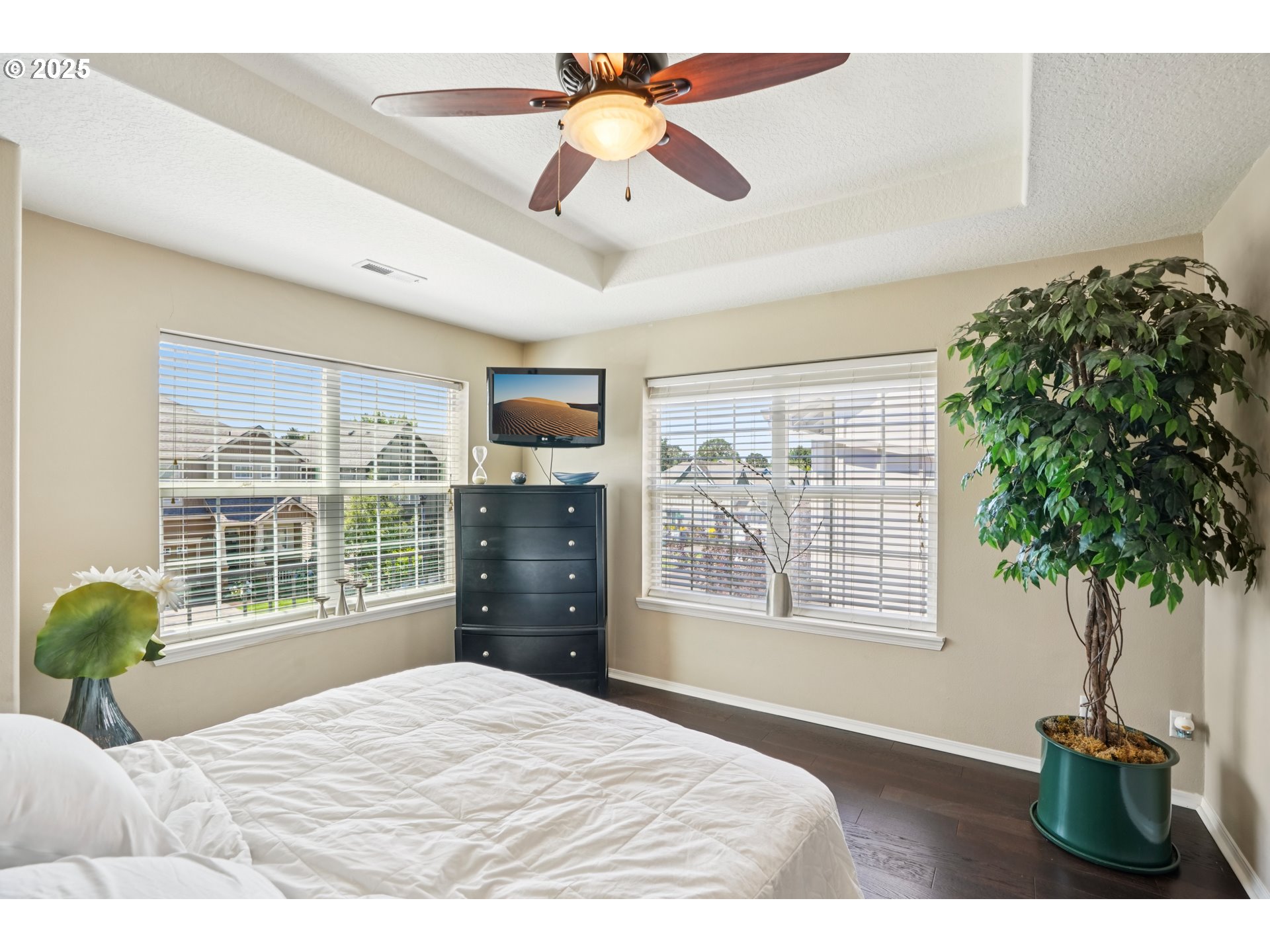 20621 Southwest Rosemount Street Beaverton, OR 97078 - Photo 20 of 37 a bedroom with a bed dresser and a window