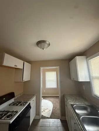 $39,900 | 9244 Heyden, Detroit, MI 48228