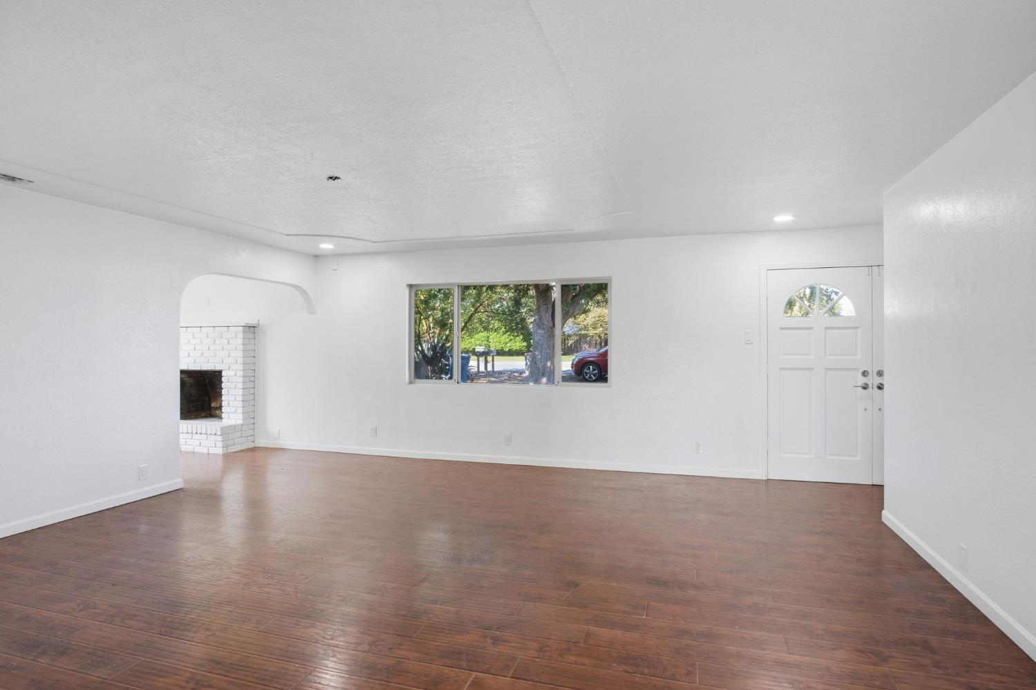 3010 Lester Road Denair, CA 95316 - Photo 13 of 33