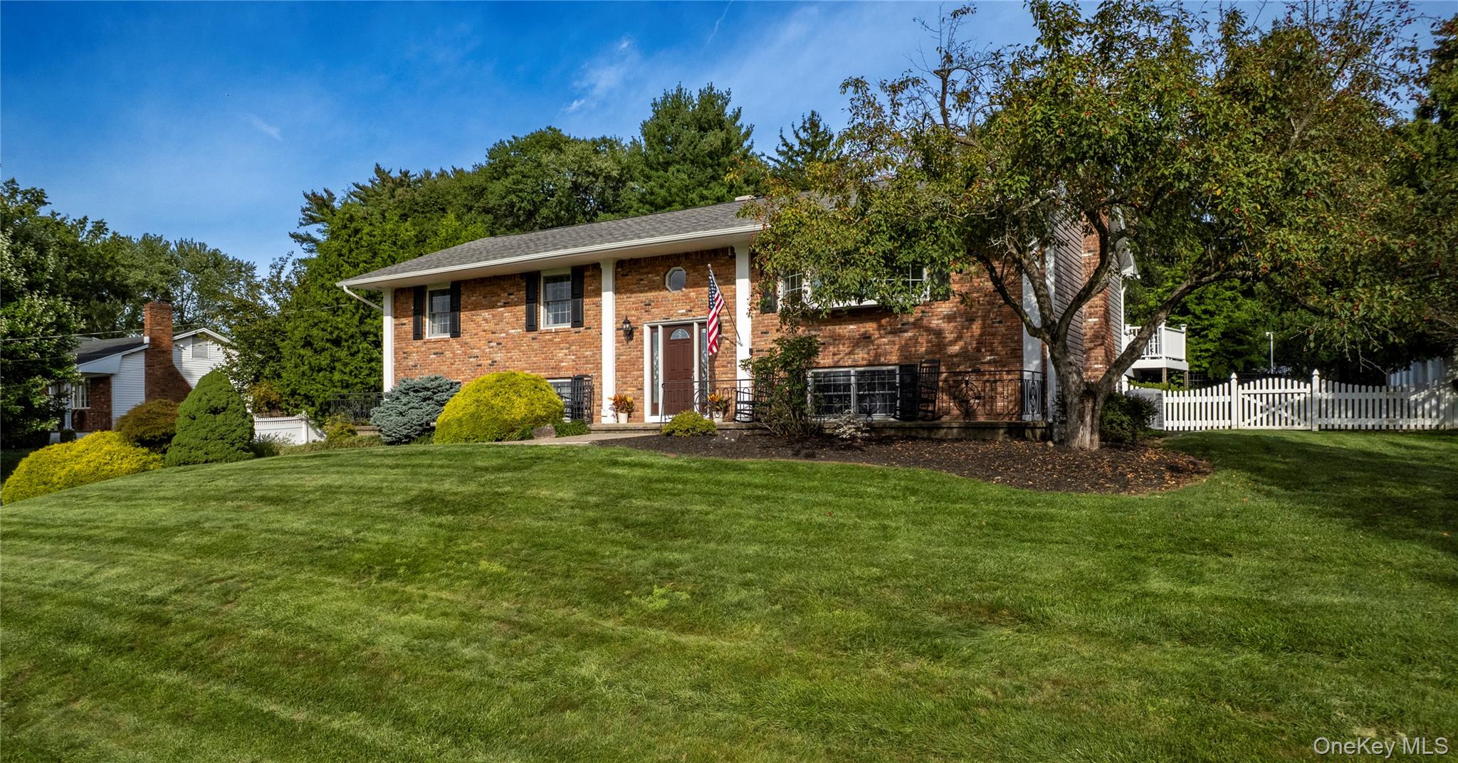 619 Russet Road Valley Cottage, NY 10989 - Photo 37 of 38 Gallery Image 37