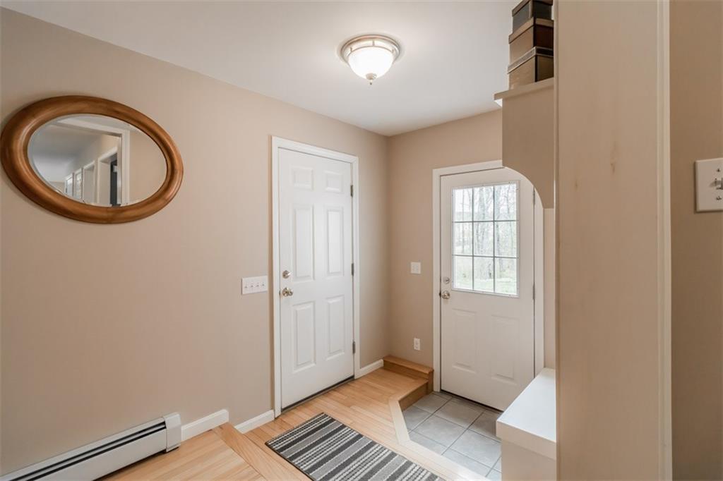 24 Meyer's Farm Road Windham, ME 04062 - Photo 22 of 35 Mud room