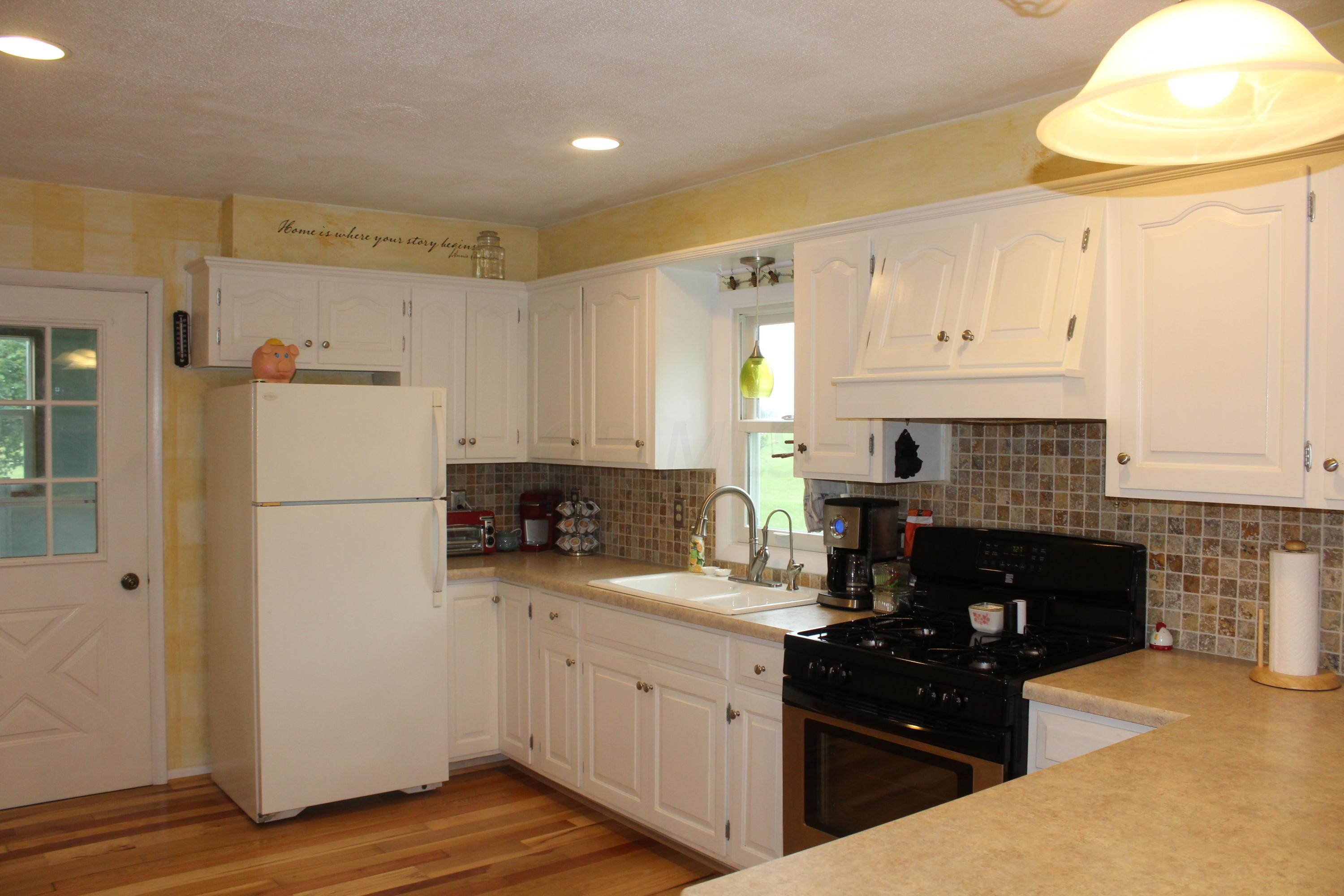 11525 Co Road Mount Perry, OH 43760 - Photo 20 of 42