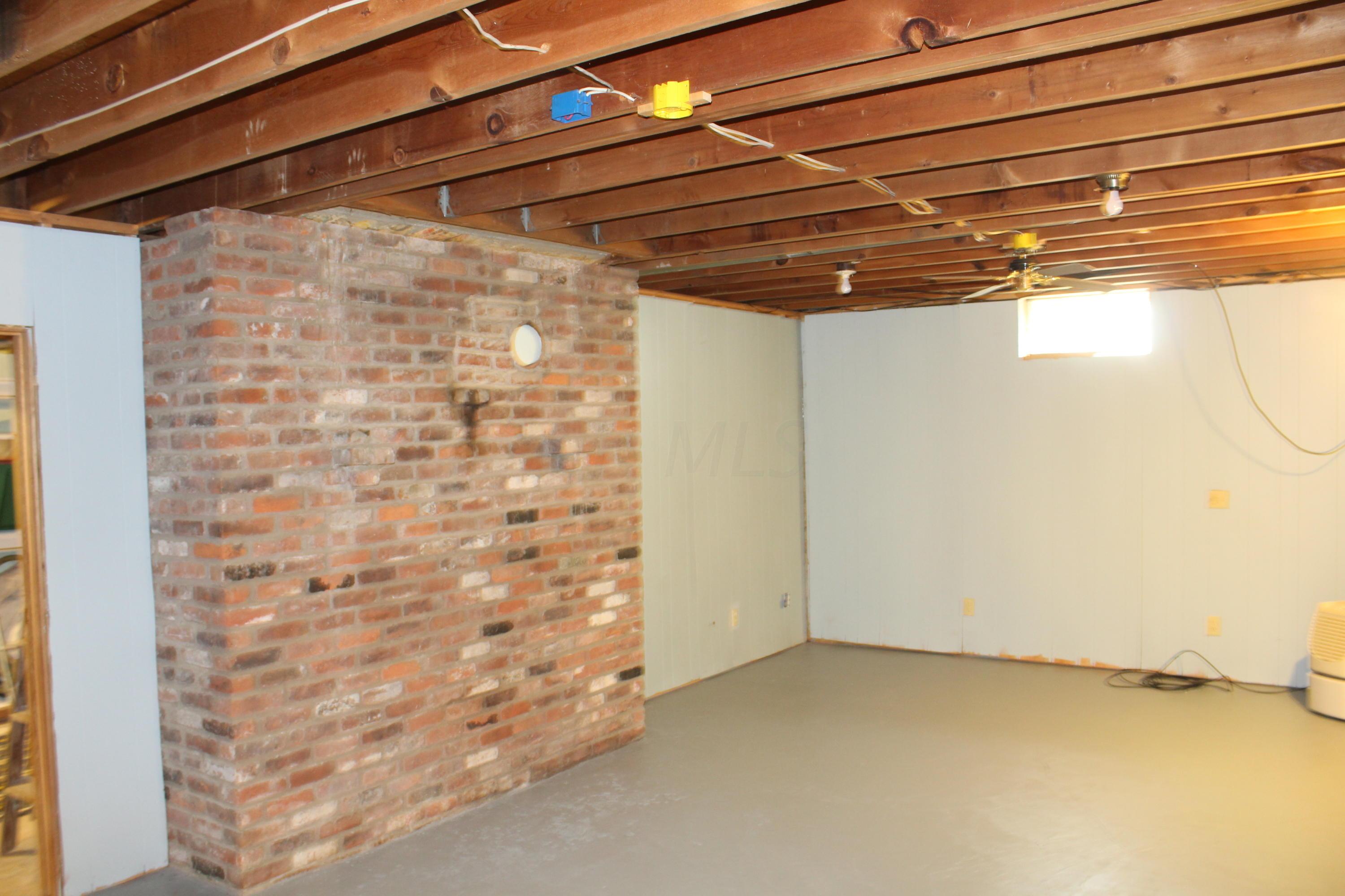 11525 Co Road Mount Perry, OH 43760 - Photo 36 of 42
