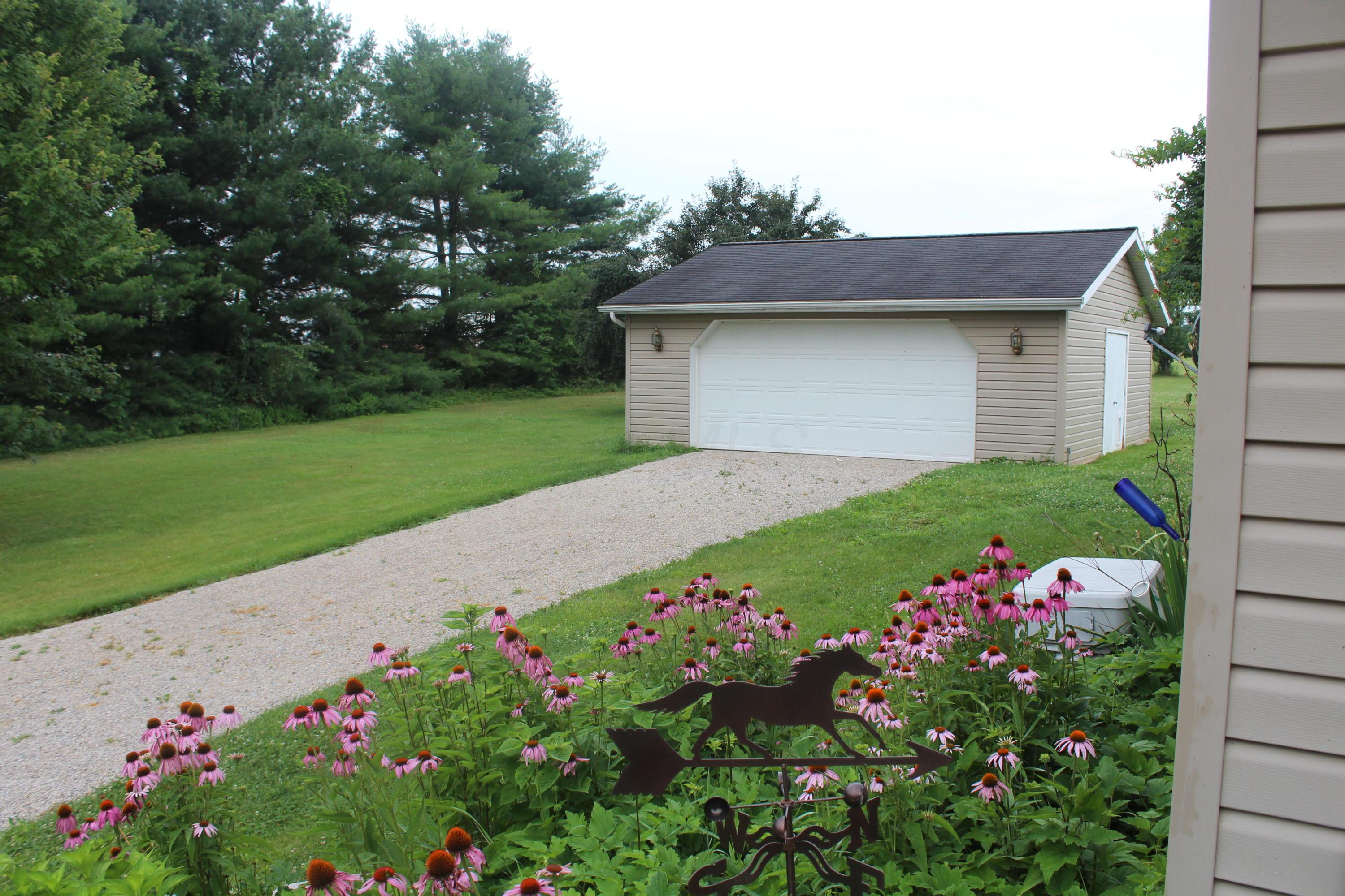 11525 Co Road Mount Perry, OH 43760 - Photo 39 of 42