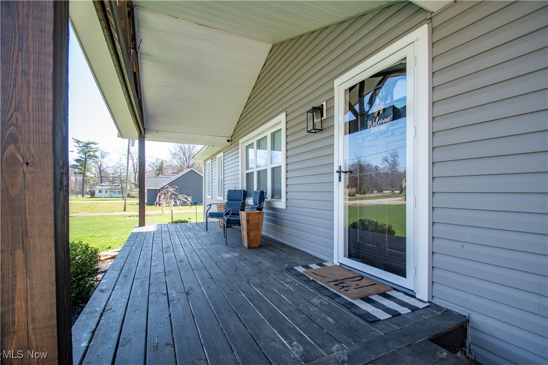 6505 New Road Youngstown, OH 44515 - Photo 3 of 36