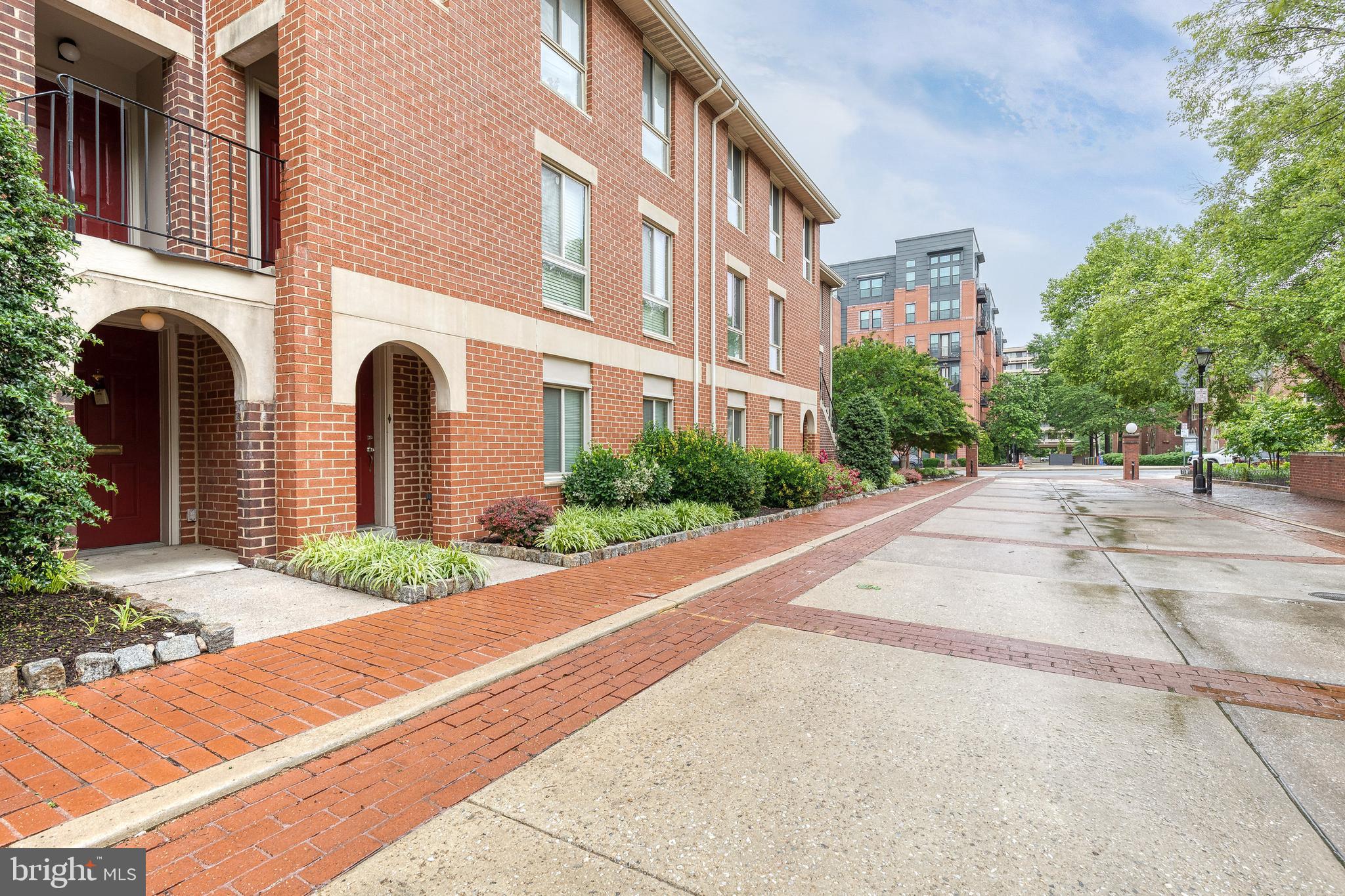 16 West Hill Street, Unit R 12 Baltimore, MD 21230 - Photo 2 of 25 Gallery Image 2