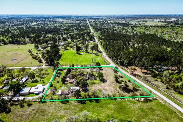 $1,500,000 | 25790 Lakeside Drive, Hockley, TX 77447