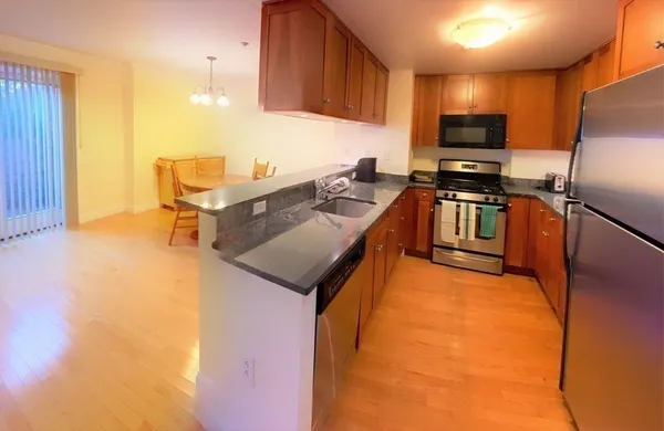 $5,700 | 2 St Paul Street, Unit 10, Brookline, MA 02446