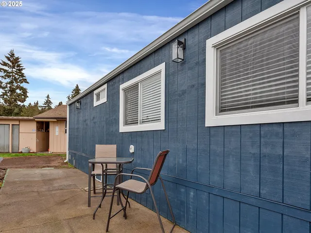 $80,000 | 620 Southeast 2nd Avenue, Canby, OR 97013