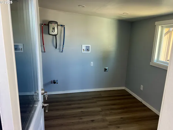 $80,000 | 620 Southeast 2nd Avenue, Canby, OR 97013