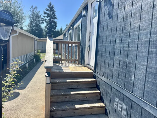 $80,000 | 620 Southeast 2nd Avenue, Canby, OR 97013