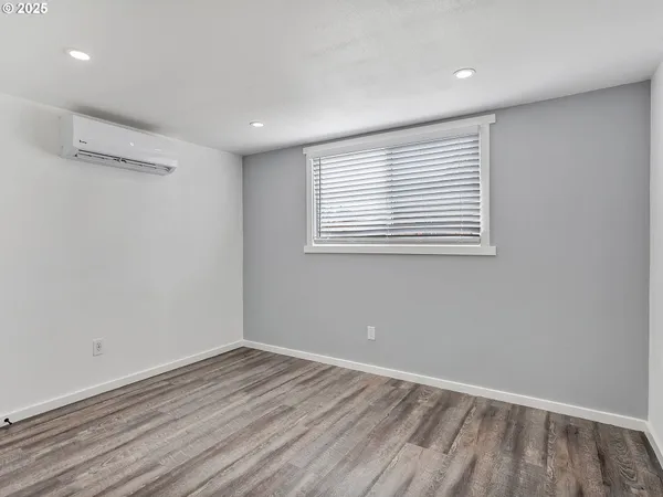 $80,000 | 620 Southeast 2nd Avenue, Canby, OR 97013