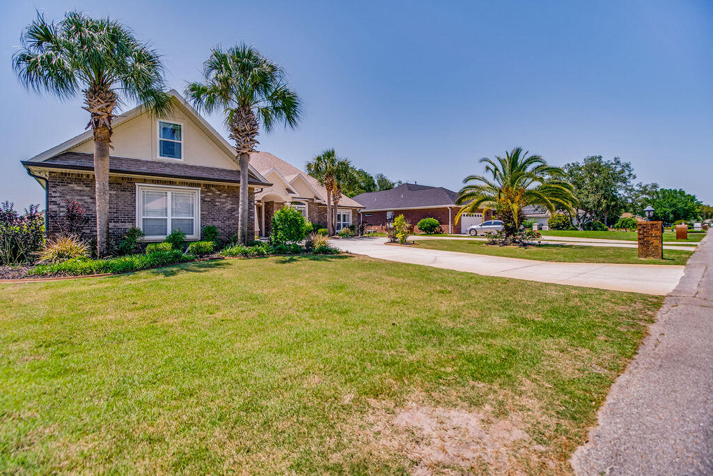 2655 Masters Boulevard Navarre, FL 32566 - Photo 2 of 87 2655MastersBoulevard-13