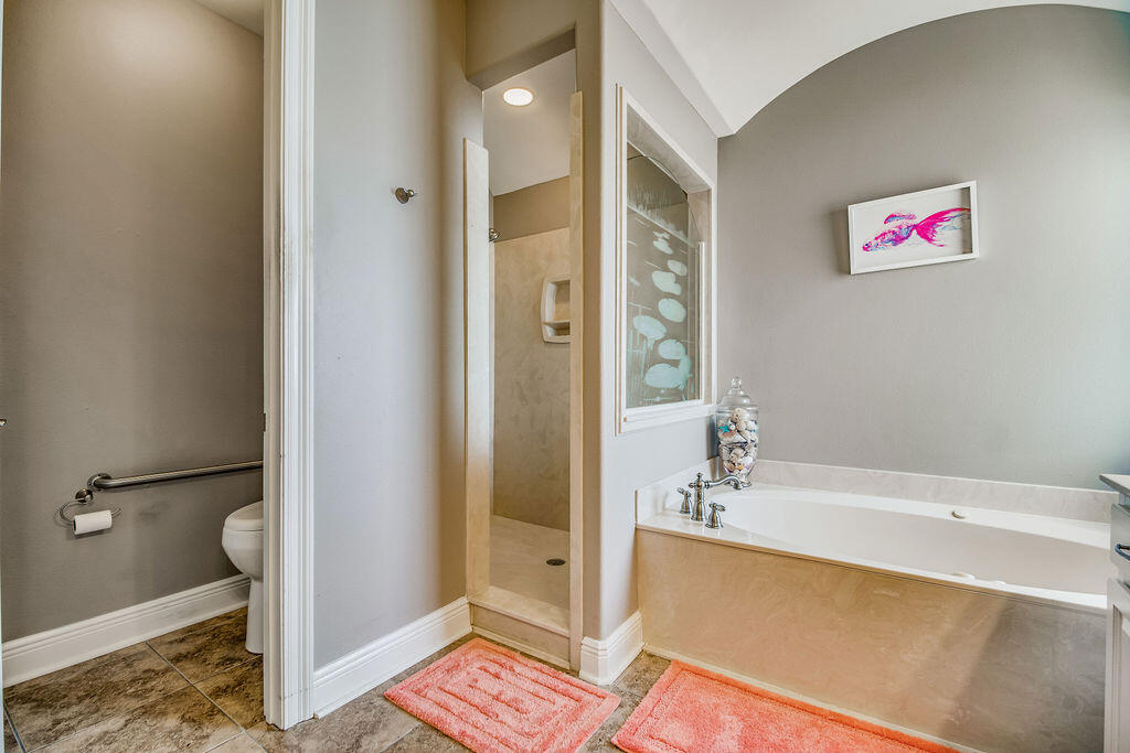 2655 Masters Boulevard Navarre, FL 32566 - Photo 24 of 87 2655MastersBoulevard-24