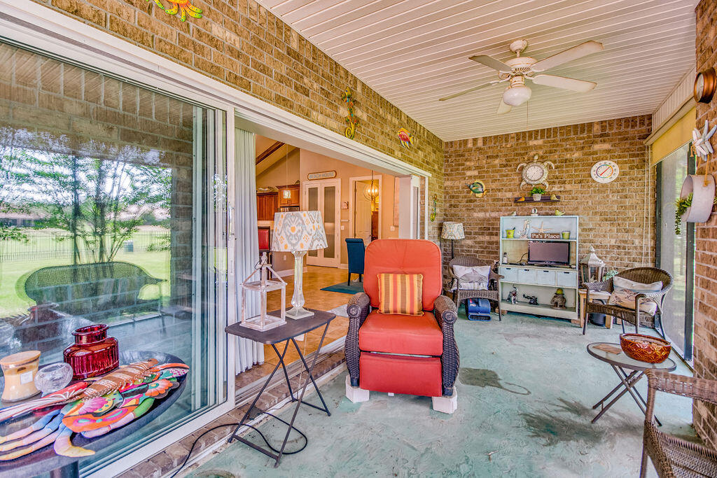 2655 Masters Boulevard Navarre, FL 32566 - Photo 49 of 87 2655MastersBoulevard-12