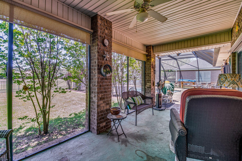 2655 Masters Boulevard Navarre, FL 32566 - Photo 50 of 87 2655MastersBoulevard-11