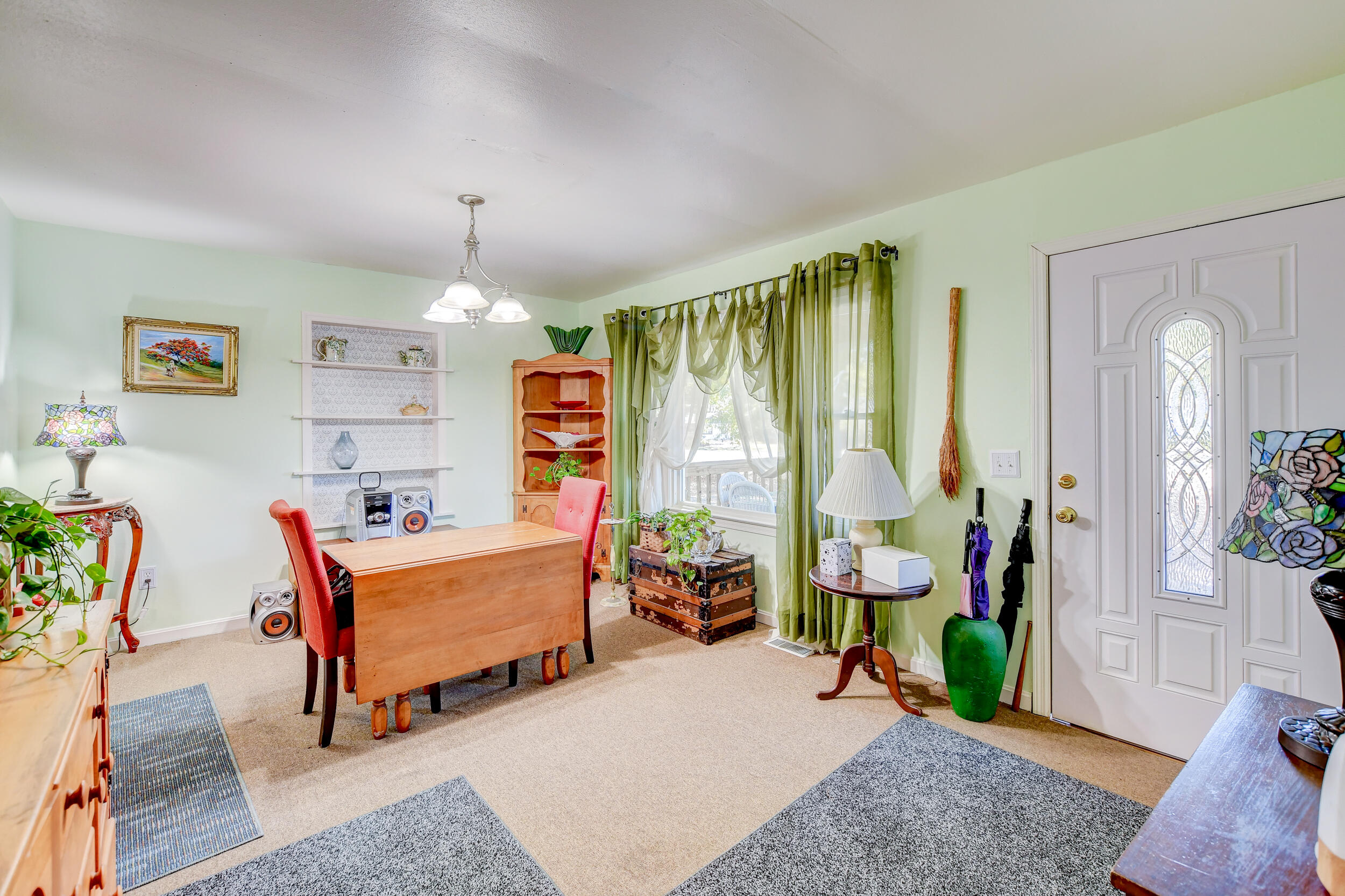 504 Delos Road Kingstree, SC 29556 - Photo 4 of 37 DSC_9603_4_5_6_7