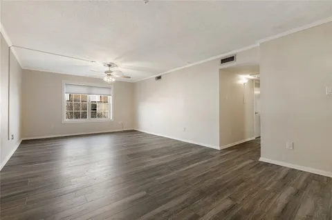 $210,000 | 2704 Whitney Place, Unit 815, Metairie, LA 70002