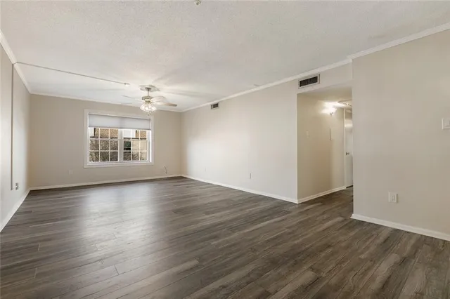 $220,000 | 2704 Whitney Place, Unit 815, Metairie, LA 70002