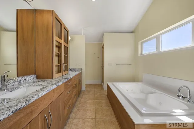 $925,000 | 5032 Power House Drive, Idaho Falls, ID 83406